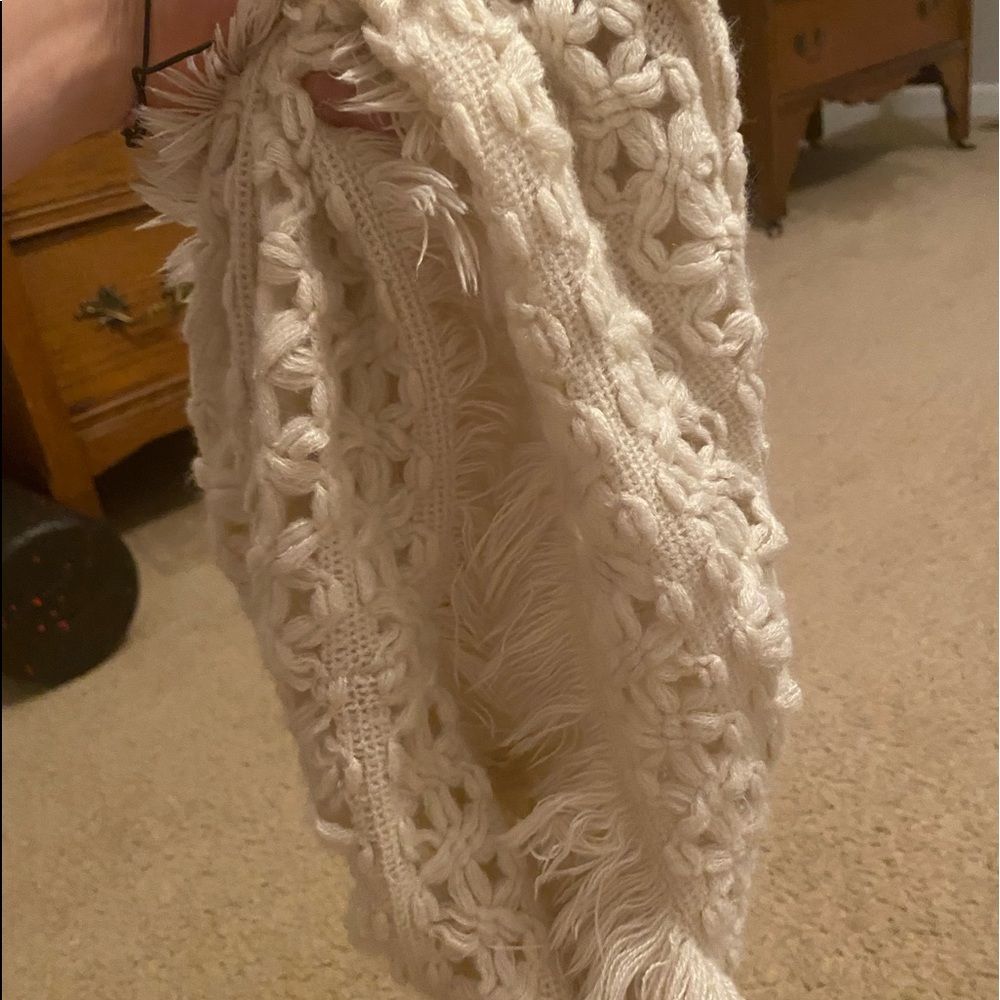 Cream Scarf - Picture 2 of 5